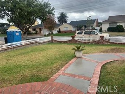 Photo of 4633 W 191st Street, Torrance, CA 90503 (MLS # SB25110877)