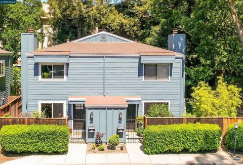 Photo of 1297 Honey Trl Trl, Walnut Creek, CA 94597 (MLS # 41131393)