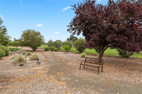 Tiny photo for 18 Flag Way Way, Paso Robles, CA 93446 (MLS # NS26068518)