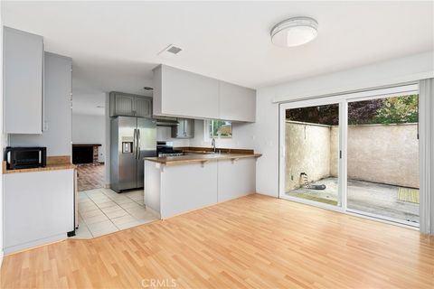 Tiny photo for 18 Flag Way Way, Paso Robles, CA 93446 (MLS # NS26068518)