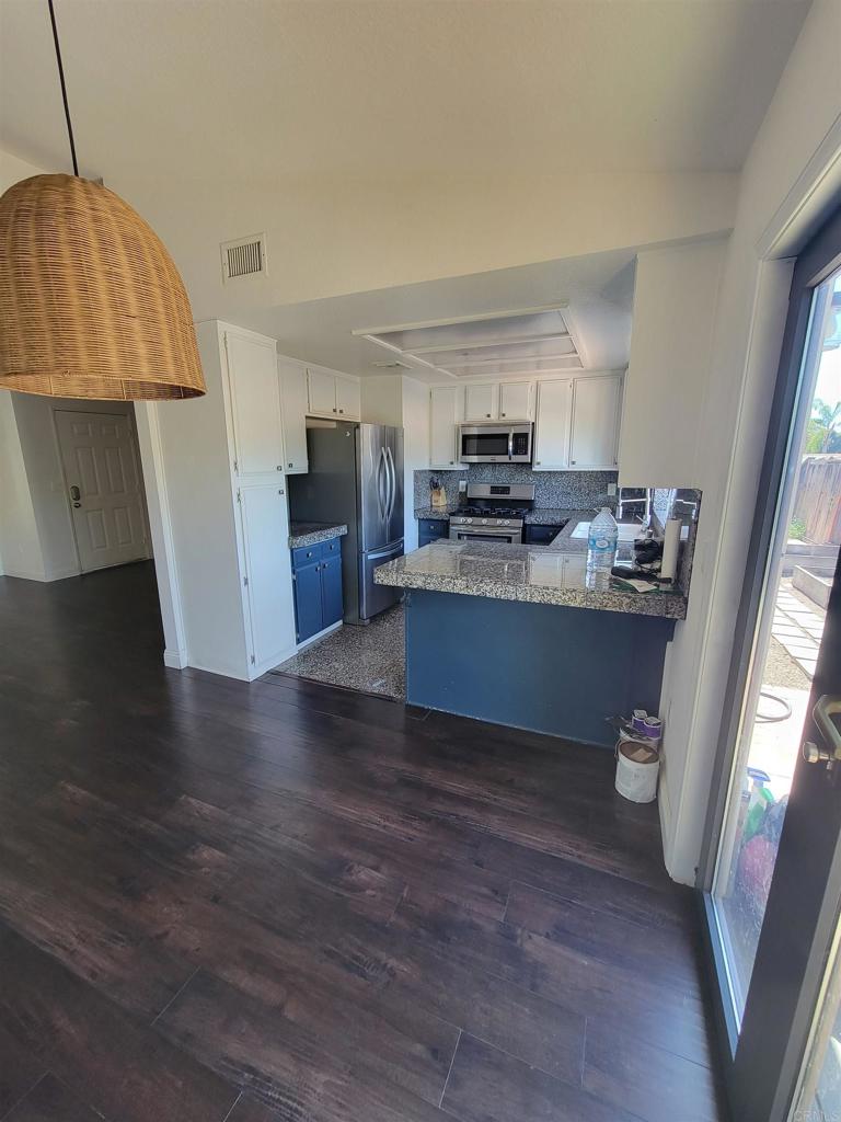 2299 San Remo Circle
