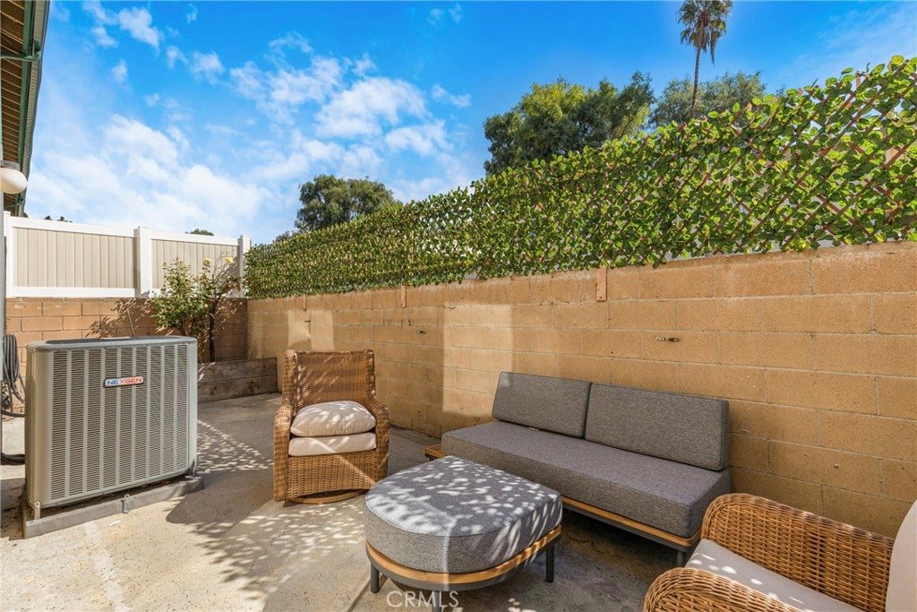 17221 Roscoe Boulevard 2