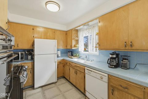 Tiny photo for 3405 Loma Vista Road, Ventura, CA 93003 (MLS # V1-34732)