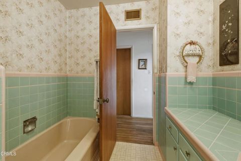 Tiny photo for 3405 Loma Vista Road, Ventura, CA 93003 (MLS # V1-34732)