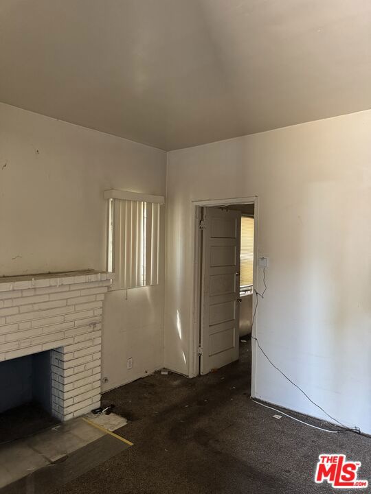 1009 E 43rd Street