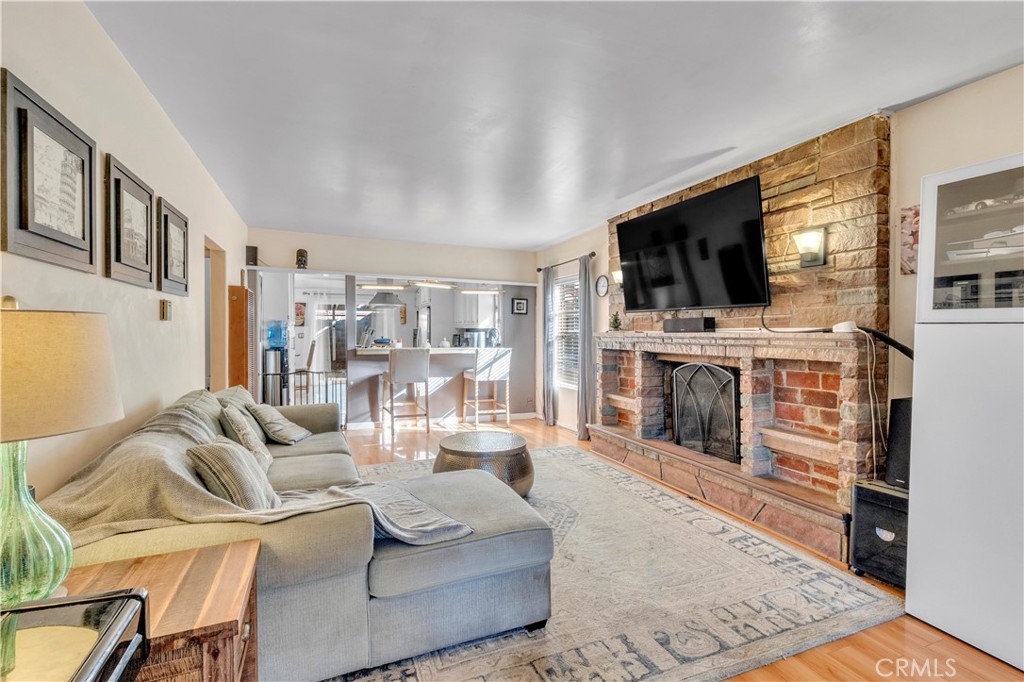 600 S Pacific Coast Highway