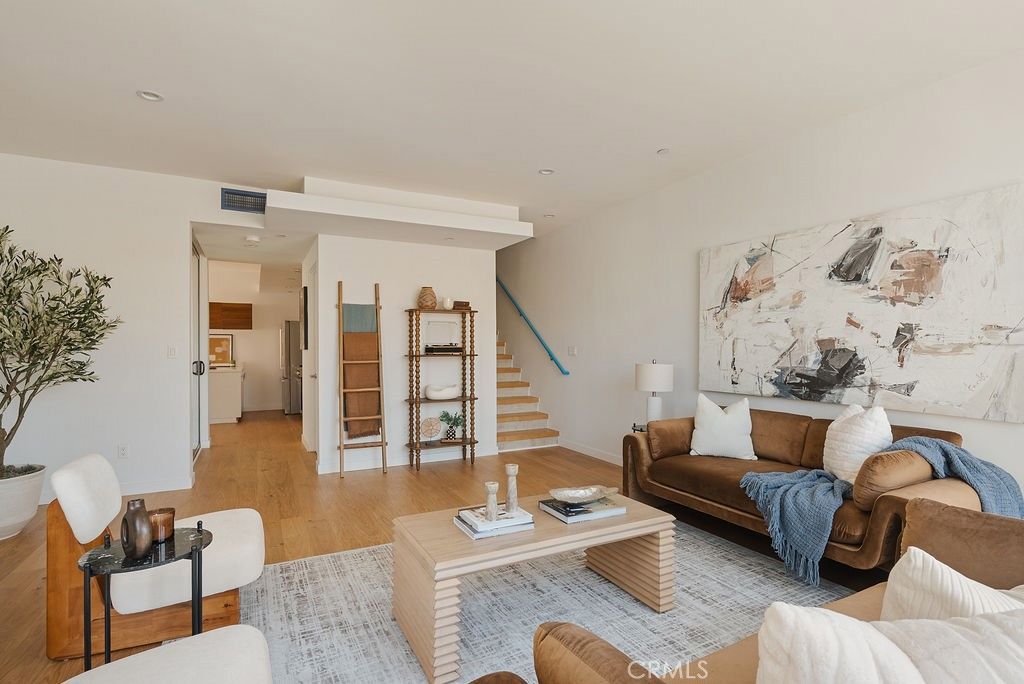 Photo of 2400 Corinth Avenue #21, Los Angeles, CA 90064 (MLS # PW26085658)