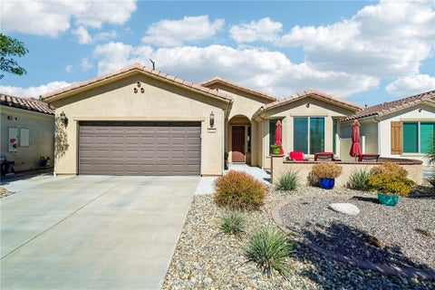 Photo of 5372 Corte Cerro, Hemet, CA 92545 (MLS # SW26224782)