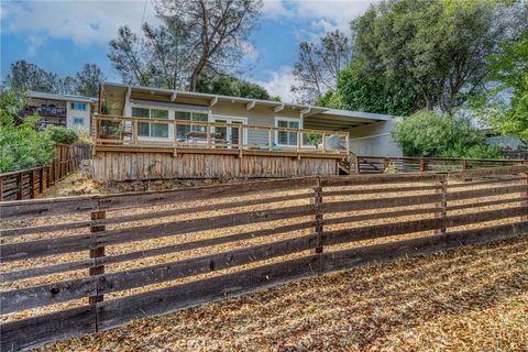 Photo of 4561 Lagoon Dr, Kelseyville, CA 95451 (MLS # LC25230766)