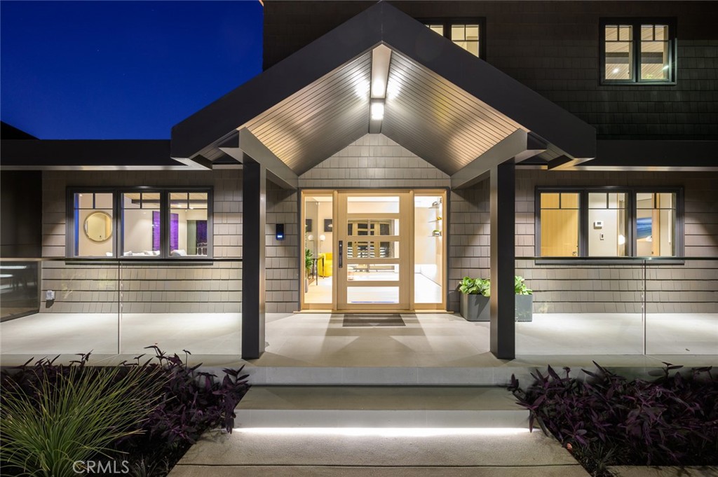 8808 Thrasher Avenue