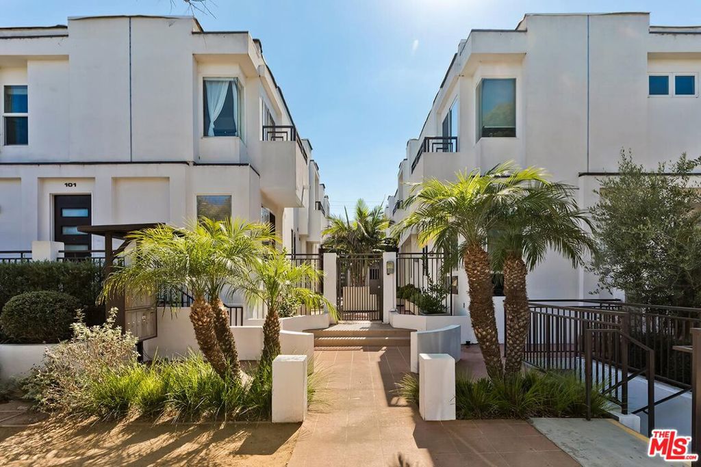 Stunning, sun-filled contemporary townhouse with 3 bedrooms/2.5 baths conveniently located near great restaurants, shops, cafes, Clover Park, and schools. This large front facing townhouse with direct street entry includes a large side patio with planter adjacent to the living room. The cook's kitchen is complete with Caesar stone counters, glass tile backsplash and stainless steel appliances. Three bedrooms on the top level include a sun-filled master suite with walk-in closet. The downstairs bonus/media/play room can also serve as an in-home office with direct access to the private gar 2 car garage. Recessed lighting, wood floors throughout, and windows on three sides allows this townhouse to feel like a single family home!