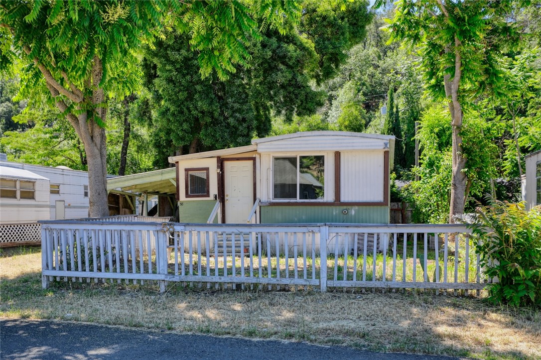 3630 Country Club 58