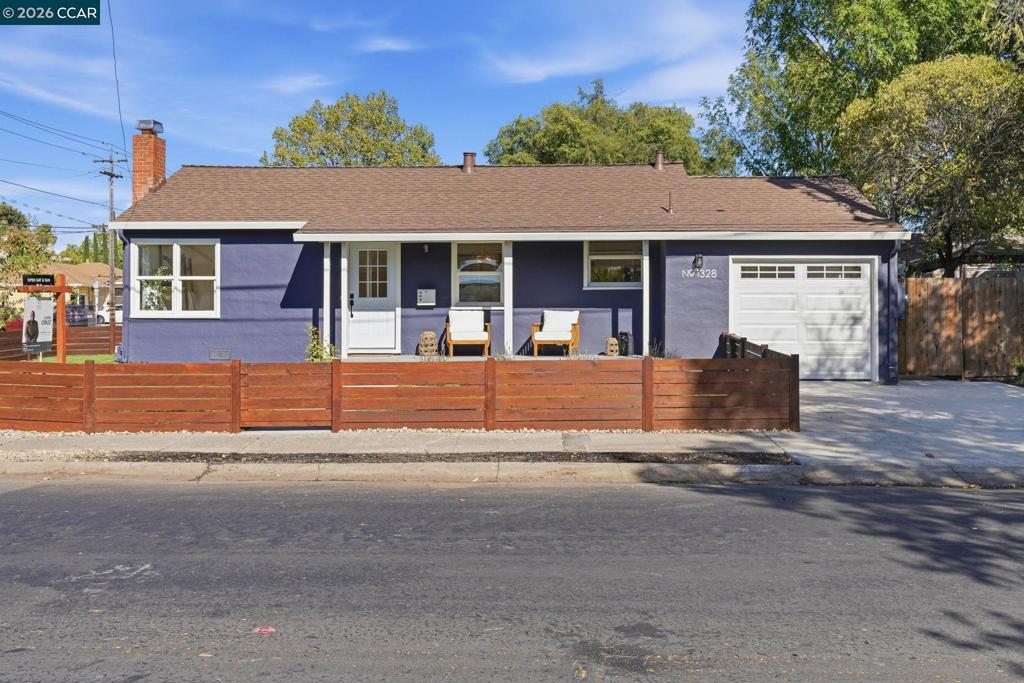 1328 Mesa St