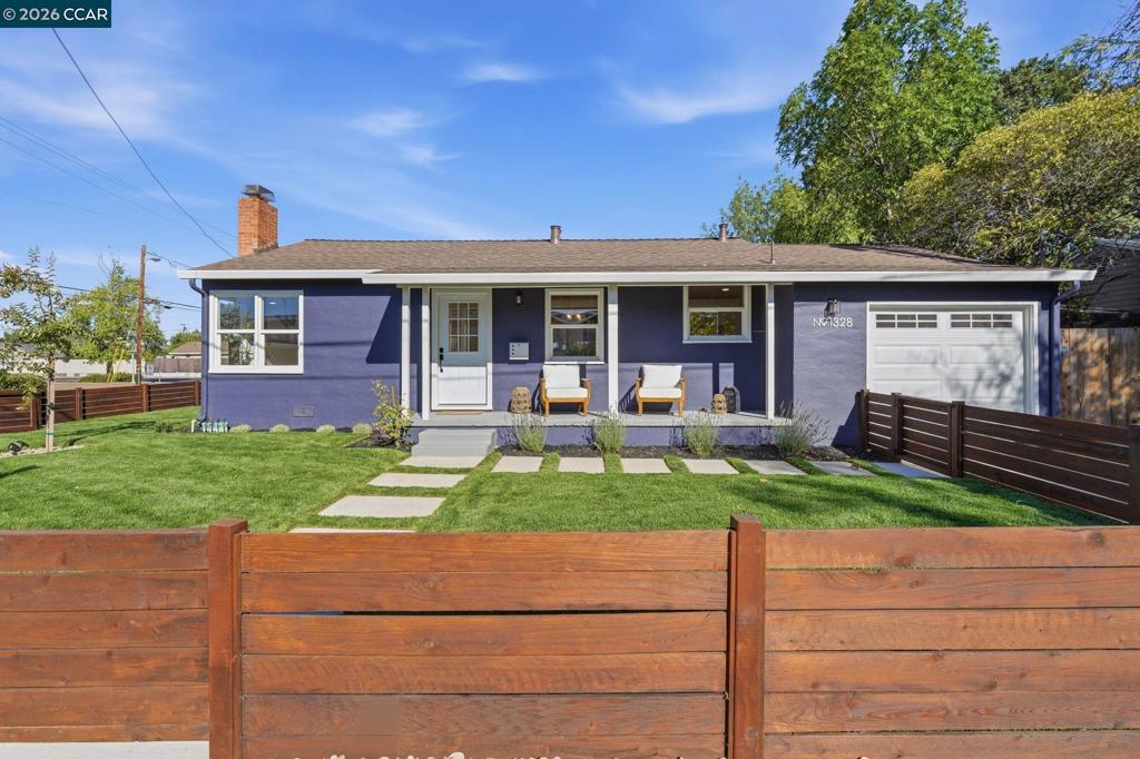 1328 Mesa St St, Concord CA 94518