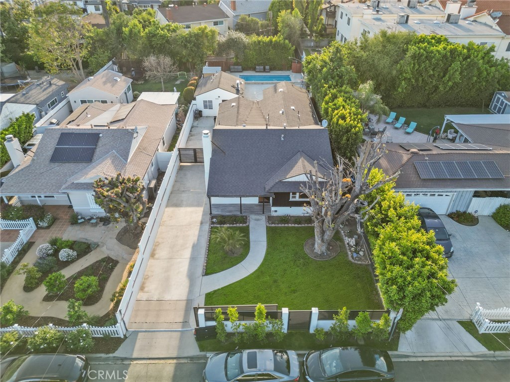 Properties 3 5937 Ranchito Avenue