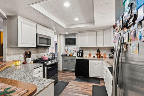 Tiny photo for 34886 Olive AVE, Winchester, CA 92596 (MLS # SW26191895)