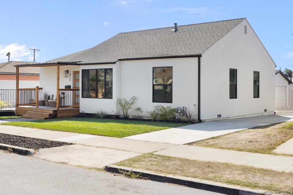 1022 Oaklawn Ave.