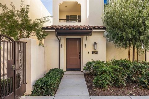 Photo of 329 Ford, Costa Mesa, CA 92627 (MLS # OC26036722)