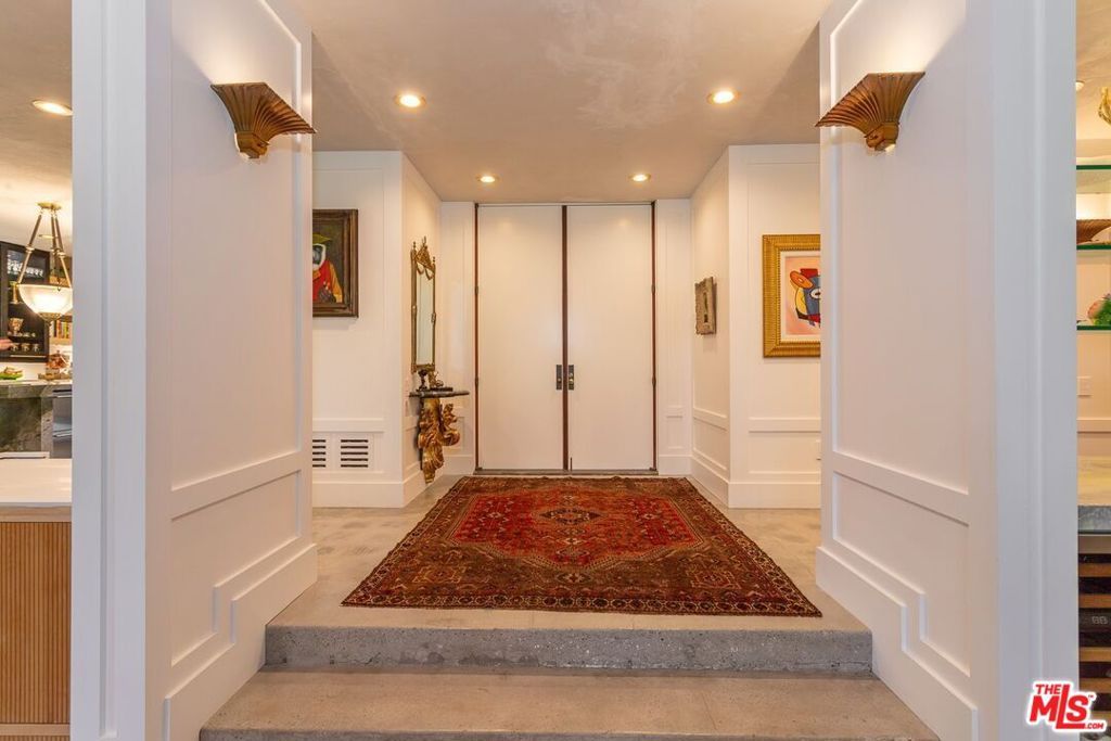 Photo of 74687 Arroyo Drive, Indian Wells, CA 92210 (MLS # 26755657)