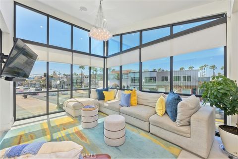 500 E Balboa Boulevard Newport Beach CA 92661