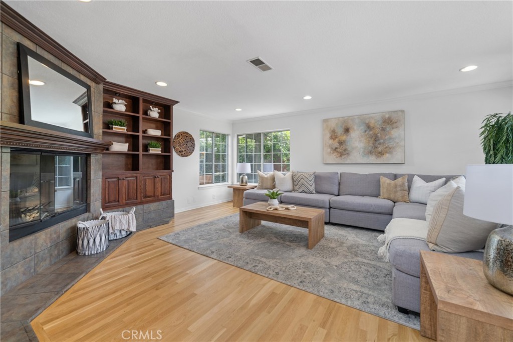 3104 Samoa Place