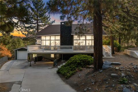 Photo of 5335 Desert View Court, Wrightwood, CA 92397 (MLS # CV25249679) Photo of 5335 Desert View Court, Wrightwood, CA 92397 (MLS # CV25249679)