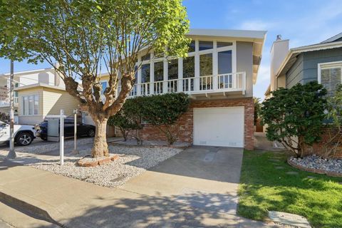 Photo of 55 Parkside Avenue, Daly City, CA 94015 (MLS # ML82041250)