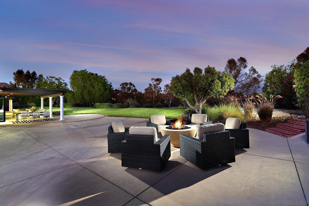 14233 Arbolitos Dr