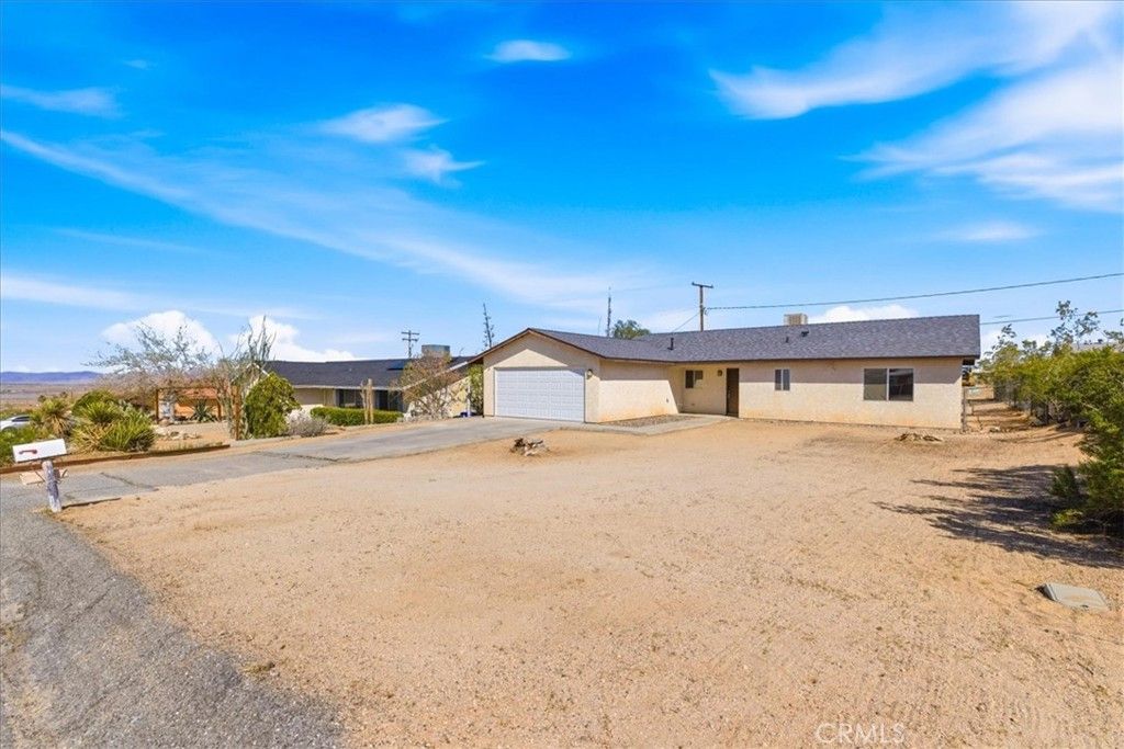 Photo of 6851 Quail Spring, 29 Palms, CA 92277 (MLS # JT26058138)