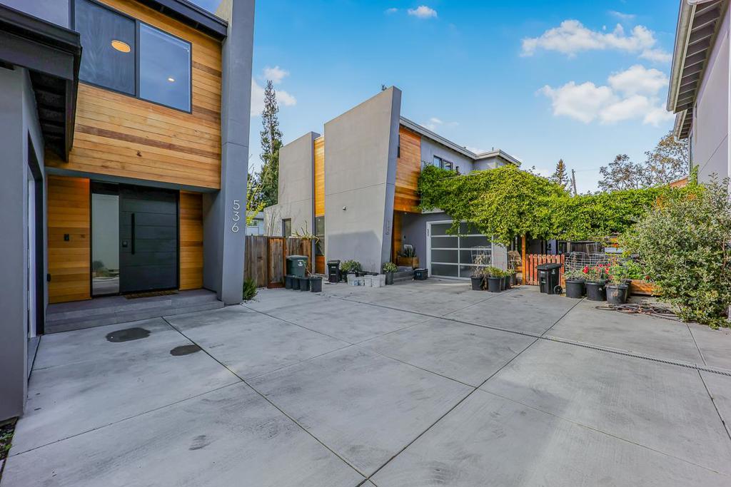 N Whisman Road