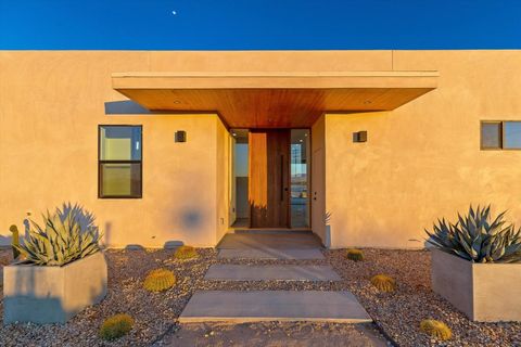 Photo of 1925 Border Avenue, Joshua Tree, CA 92252 (MLS # 219130120PS)