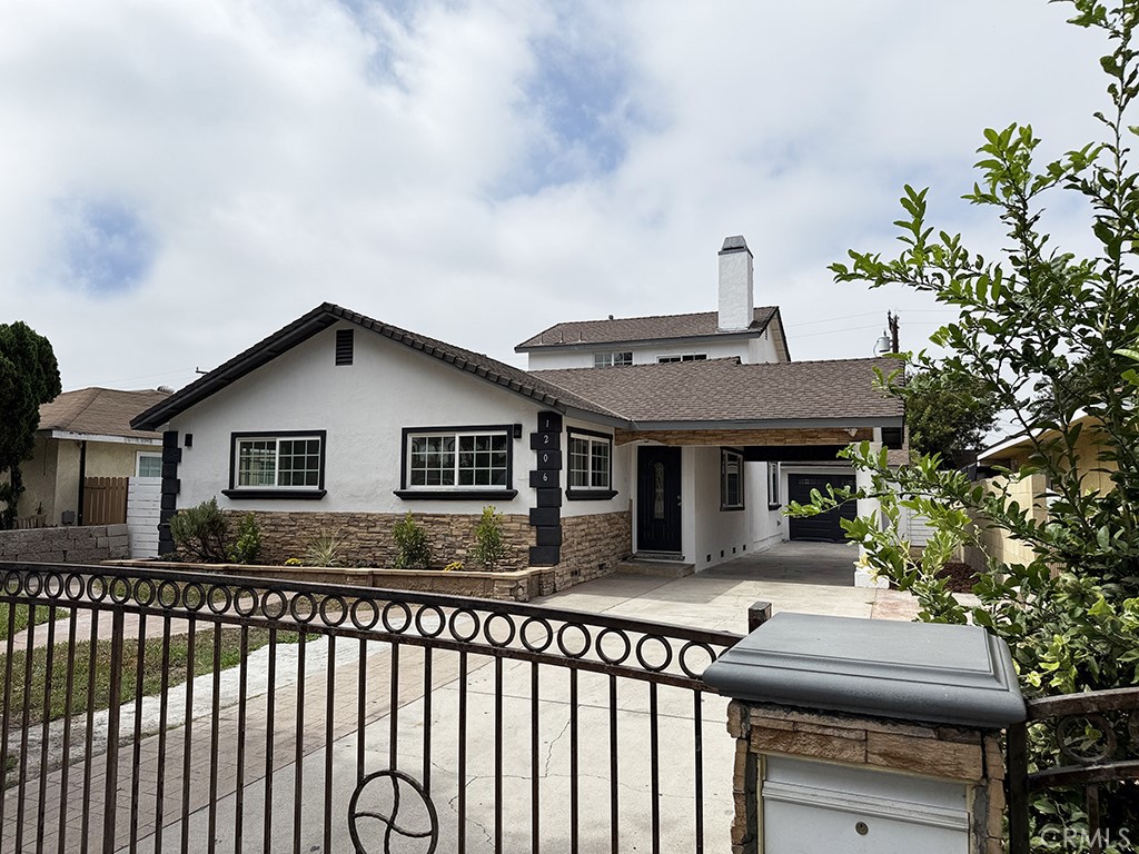 Spacious and charming home located in a desirable Santa Ana neighborhood within walking distance to schools. Features include an open floor plan with a very large kitchen and a separate formal dining room. The home offers 3 bedrooms and 2 bathrooms, plus a large den/office that can be used as a 4th bedroom for the children. The private upstairs master suite includes a full bathroom and a walk-in closet. Energy-efficient upgrades include dual-pane windows and LED lighting throughout. The property sits on a generous lot with potential for an ADU addition.
