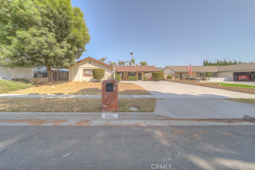 Welcome to this stunning, fully renovated 4-bedroom, 2-bath pool home located in the highly sought-after Fairview Estates neighborhood of Corona! This move-in ready gem has been thoughtfully updated throughout—featuring brand new flooring, a gorgeous chef-inspired kitchen, and an open-concept layout perfect for entertaining.
Enjoy the best of indoor-outdoor living with a sparkling pool, ideal for those warm Southern California days. The spacious living area flows seamlessly into the modern kitchen, complete with elegant cabinetry, ample counter space, and stylish finishes.
Nestled near the Norco/Corona border, this home offers easy access to shopping, dining, entertainment, freeways, and scenic walking and dog trails. It’s zoned for top-rated schools, including the highly regarded John F. Kennedy High School (9/10 rating).
Whether you're looking to unwind in your private backyard oasis or explore the vibrant community, this home has it all. A must-see — this one won’t last!