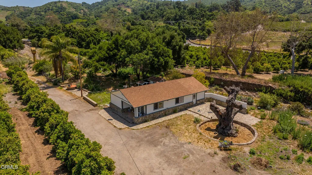 Ojai, California 93023, United States, 10 Bedrooms Bedrooms, ,8 BathroomsBathrooms,Residential,Active,186808