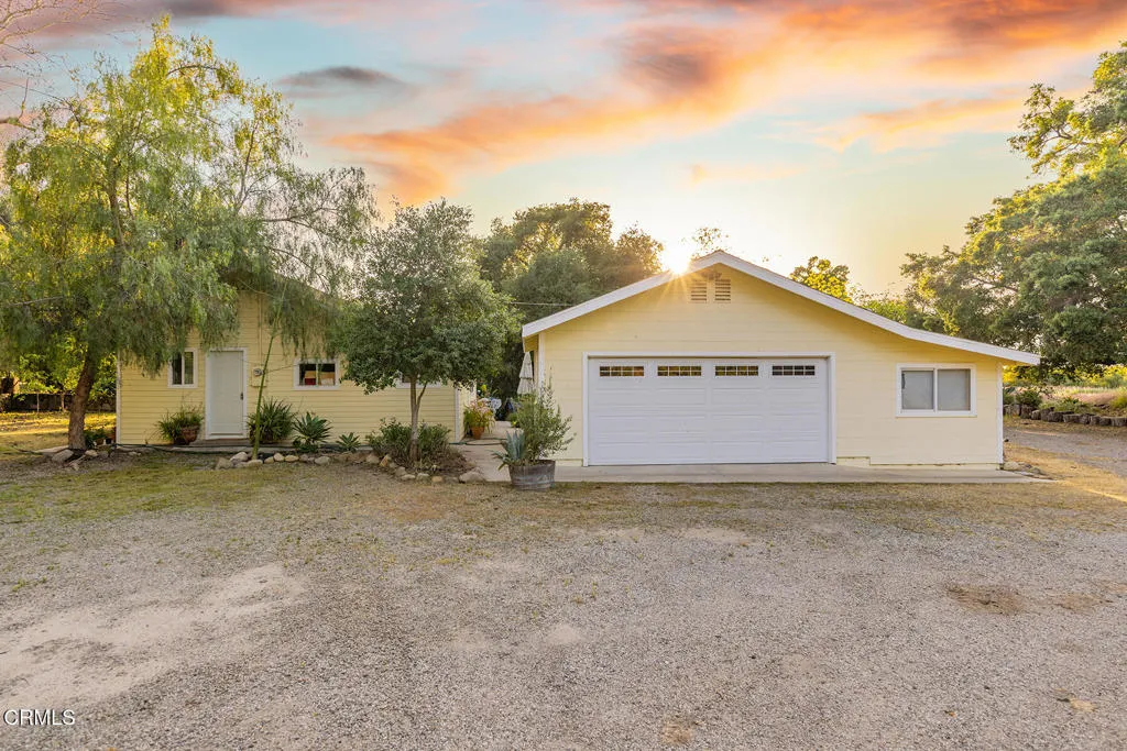 Ojai, California 93023, United States, 10 Bedrooms Bedrooms, ,8 BathroomsBathrooms,Residential,Active,186808