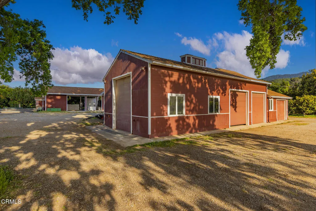 Ojai, California 93023, United States, 10 Bedrooms Bedrooms, ,8 BathroomsBathrooms,Residential,Active,186808