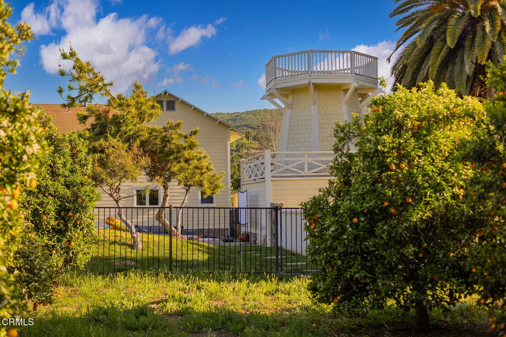 Ojai, California 93023, United States, 10 Bedrooms Bedrooms, ,8 BathroomsBathrooms,Residential,Active,186808