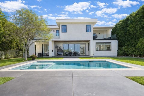 Photo of 4545 Stern Avenue, Sherman Oaks, CA 91423 (MLS # SR26160868)