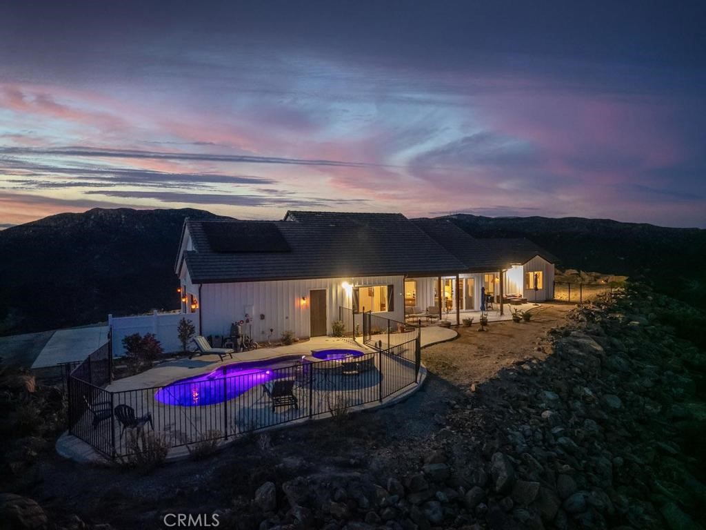 39472 Vista Del Bosque