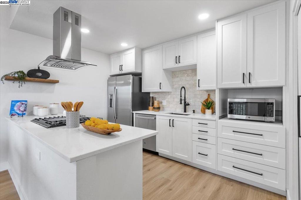 CASTRO VALLEY - Residential