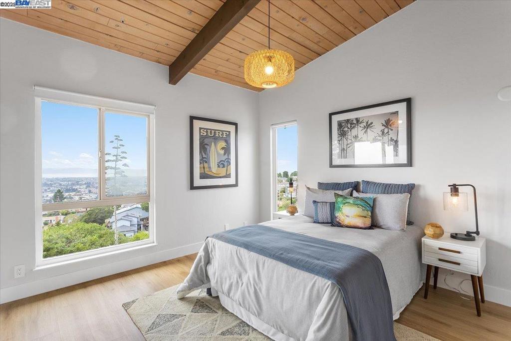 CASTRO VALLEY - Residential