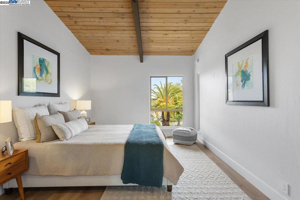 CASTRO VALLEY - Residential