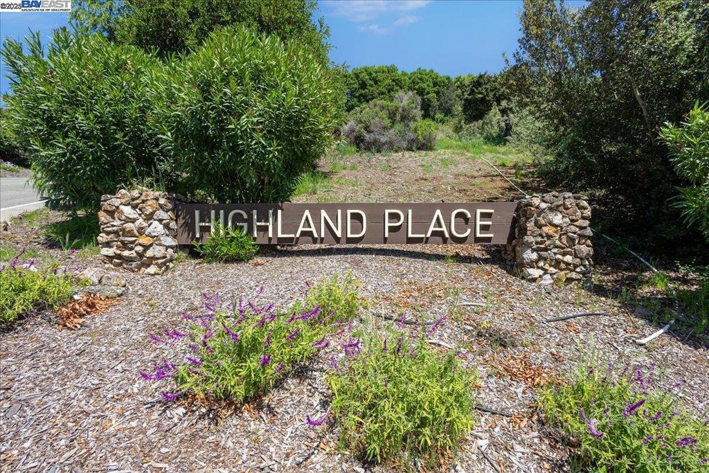 CASTRO VALLEY - Residential