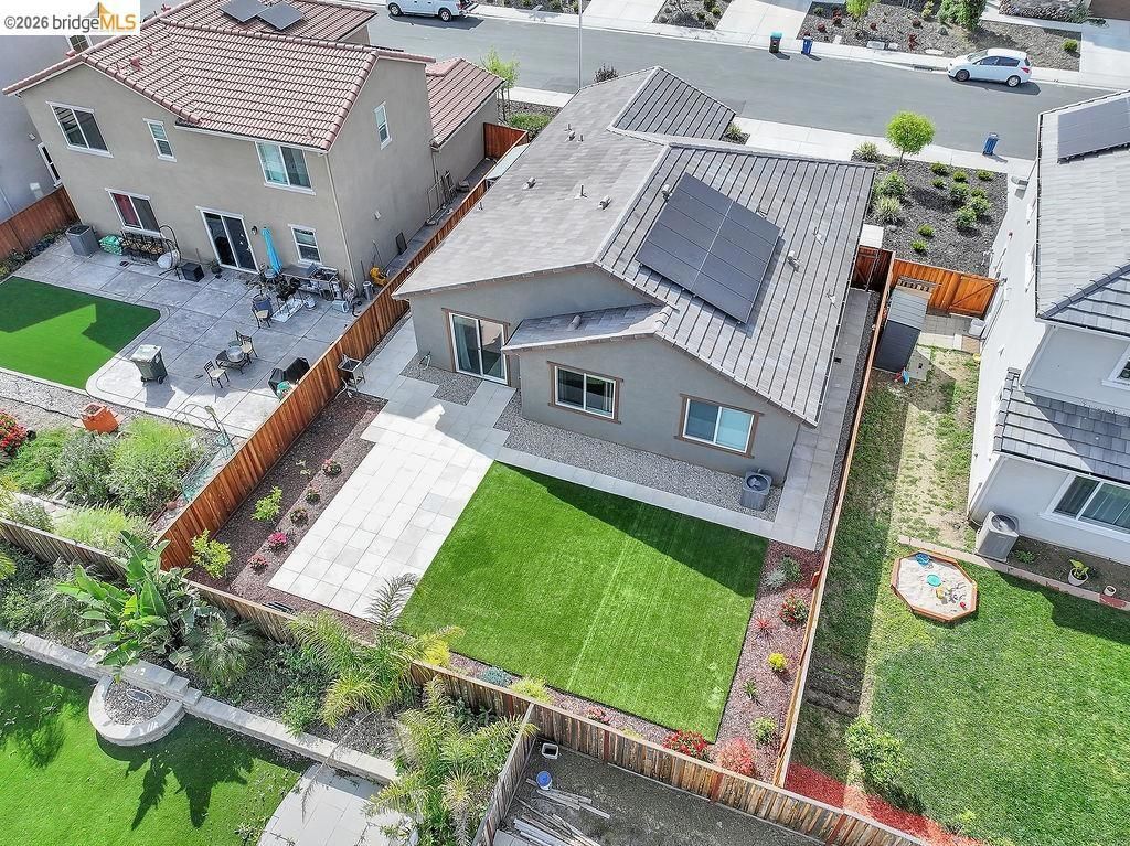 Photo of 5443 Pinzano Way, Antioch, CA 94531 (MLS # 41129470)