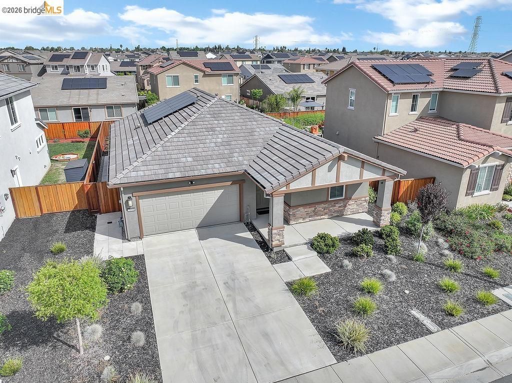 Photo of 5443 Pinzano Way, Antioch, CA 94531 (MLS # 41129470)