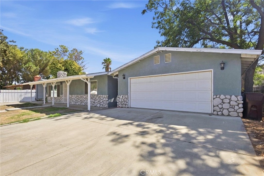 43233 Whittier
