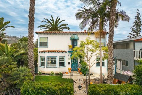 Photo of 147 Avenida Rosa, San Clemente, CA 92672 (MLS # OC25221177) Photo of 147 Avenida Rosa, San Clemente, CA 92672 (MLS # OC25221177)