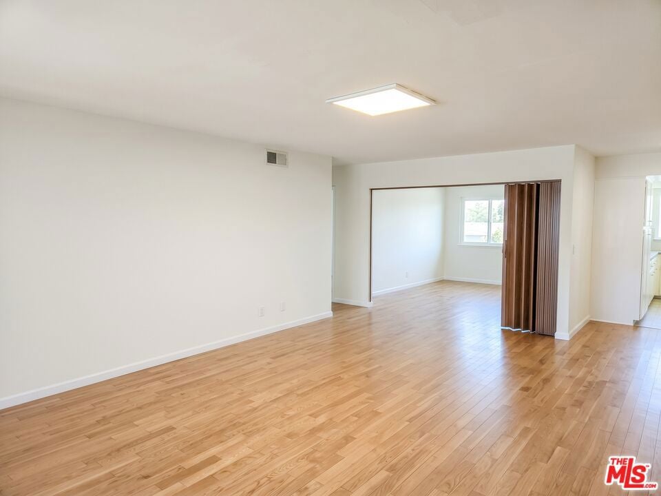 471 W Duarte Road 227