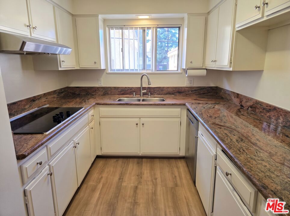 471 W Duarte Road 227