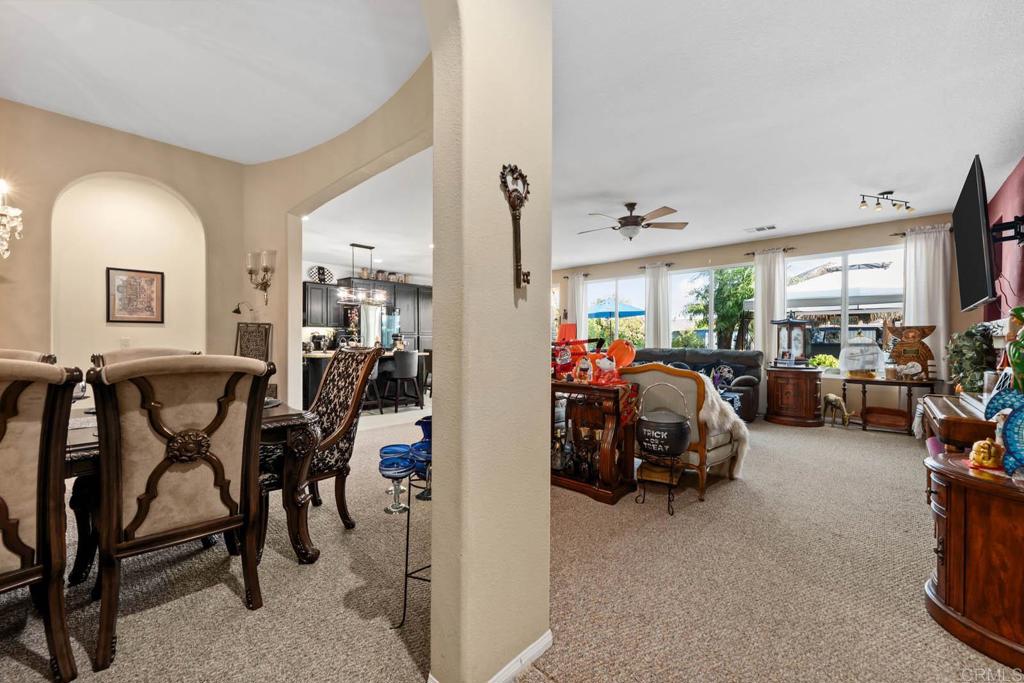 1489 Bottlebrush Court